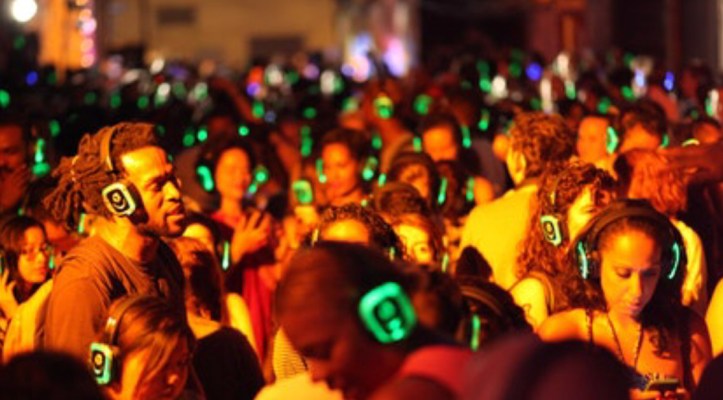 F339DBE6-DD57-480E-BF18-FA5B92C85D8E